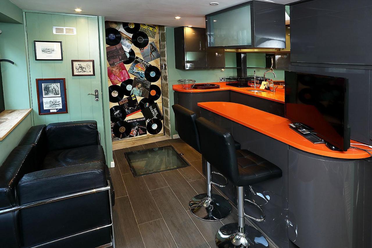 Snobs And Rebels Appartement *